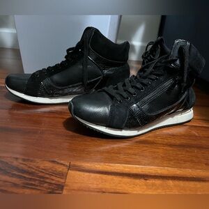 Aldo Black Suede Ankle Boots Shoes Sneakers Size 8